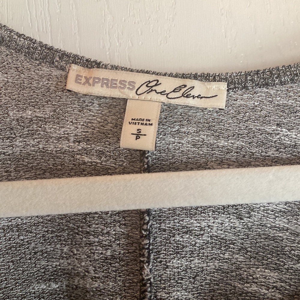 Express Shirt - Picture 2 of 3